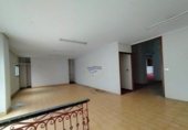 240m² commercial premises for sale in Vigo, in the area of Vigo, Rúa de Pizarro photo