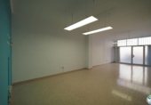 61m² commercial premises for sale in Roses, Carrer del Doctor Alexander Fleming photo
