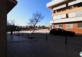61m² commercial premises for sale in Roses, Carrer del Doctor Alexander Fleming photo