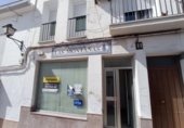 Local comercial en venta con 94m² en Villamartín, Calle Pozomonte foto