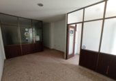 Local comercial en venta con 94m² en Villamartín, Calle Pozomonte foto