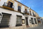 Edifici
en venda
amb 942m² a Villamartín, Calle Pedro Álvarez foto