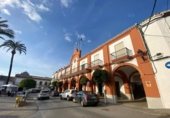 Edifici
en venda
amb 942m² a Villamartín, Calle Pedro Álvarez foto
