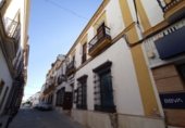 Edifici
en venda
amb 942m² a Villamartín, Calle Pedro Álvarez foto