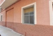 Local comercial en venta con 149m² en Carcagente, avenidas foto