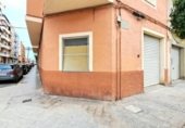 Local comercial en venta con 149m² en Carcagente, avenidas foto