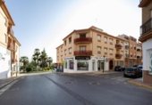 Local comercial
en venda
amb 64m² a Peligros, Avenida de la Fuente foto