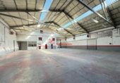 Nave Industrial en venta con 984m² en Segovia, calle la atalaya, 40006 foto