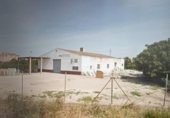 Local comercial en venta con 842m² en Carlet, Urbanización D'Ausias March foto