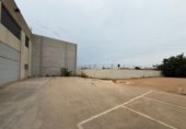 Nave Industrial en venta con 2197m² en Valencia, en la zona de Horno de Alcedo, Avenida Trabajadores foto