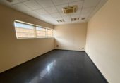 Nave Industrial en venta con 2197m² en Valencia, en la zona de Horno de Alcedo, Avenida Trabajadores foto