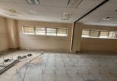 Nave Industrial en venta con 2197m² en Valencia, en la zona de Horno de Alcedo, Avenida Trabajadores foto
