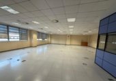 Nave Industrial en venta con 2197m² en Valencia, en la zona de Horno de Alcedo, Avenida Trabajadores foto