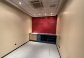 Nave Industrial en venta con 2197m² en Valencia, en la zona de Horno de Alcedo, Avenida Trabajadores foto
