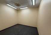 Nave Industrial en venta con 2197m² en Valencia, en la zona de Horno de Alcedo, Avenida Trabajadores foto