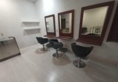 Peluqueria en alquiler con 50m² en Zaragoza, Calle Alcalde Gómez Laguna foto