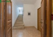 Edificio en venta con 627m² en Granada, en la zona de Sagrario, Calle Gran Vía de Colón foto