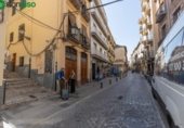 Edificio en venta con 627m² en Granada, en la zona de Sagrario, Calle Gran Vía de Colón foto