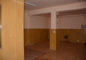 Local comercial en alquiler con 100m² en Elda foto