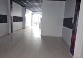 Local comercial en venta con 97m² en Torrevieja, Calle Joaquín Chapaprieta foto