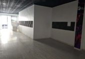 Local comercial en venta con 97m² en Torrevieja, Calle Joaquín Chapaprieta foto