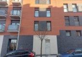 94m² commercial premises for sale in Segovia, Calle Pinares Llanos photo