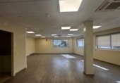 Local comercial en venta con 940m² en Sitges, Avinguda dels Garrofers foto