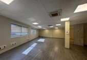 Local comercial en venta con 940m² en Sitges, Avinguda dels Garrofers foto