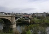 Local comercial en alquiler con 125m² en A Ponte, en la zona de Ourense foto