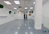171m² commercial premises for sale in Parla, calle de pinto, 28982 photo
