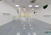 171m² commercial premises for sale in Parla, calle de pinto, 28982 photo