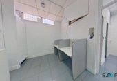 171m² commercial premises for sale in Parla, calle de pinto, 28982 photo
