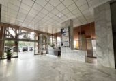 400m² office for sale in Brenes photo