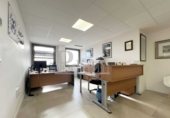 400m² office for sale in Brenes photo