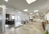 400m² office for sale in Brenes photo