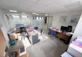 400m² office for sale in Brenes photo