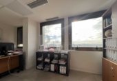 400m² office for sale in Brenes photo