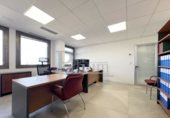 400m² office for sale in Brenes photo