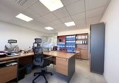 400m² office for sale in Brenes photo