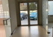 310m² commercial premises for sale in Guadalajara, Calle Cabañeros photo