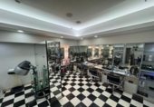 82m² salon de coiffure pour vente à A Coruña, photo