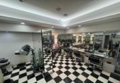 82m² salon de coiffure pour vente à A Coruña, photo