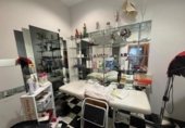 82m² salon de coiffure pour vente à A Coruña, photo