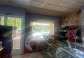 115m² locaux commerciaux pour vente à Cáceres, dans le quartier de Montosel, Calle Cerro del Royo photo