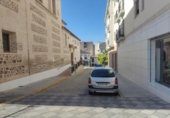 Local comercial en venta con 340m² en Atarfe, Calle Gozálvez foto