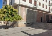 Local comercial en venta con 340m² en Atarfe, Calle Gozálvez foto
