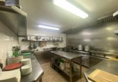 160m² restaurant pour vente, cession à Albacete, Calle Bonifacio Sotos Ochando photo