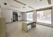 Oficinas en venta con 216m² en Tudela, calle juan antonio fernández, 31500 foto