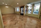 92m² locaux commerciaux pour location à Jaén photo