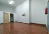 92m² locaux commerciaux pour location à Jaén photo